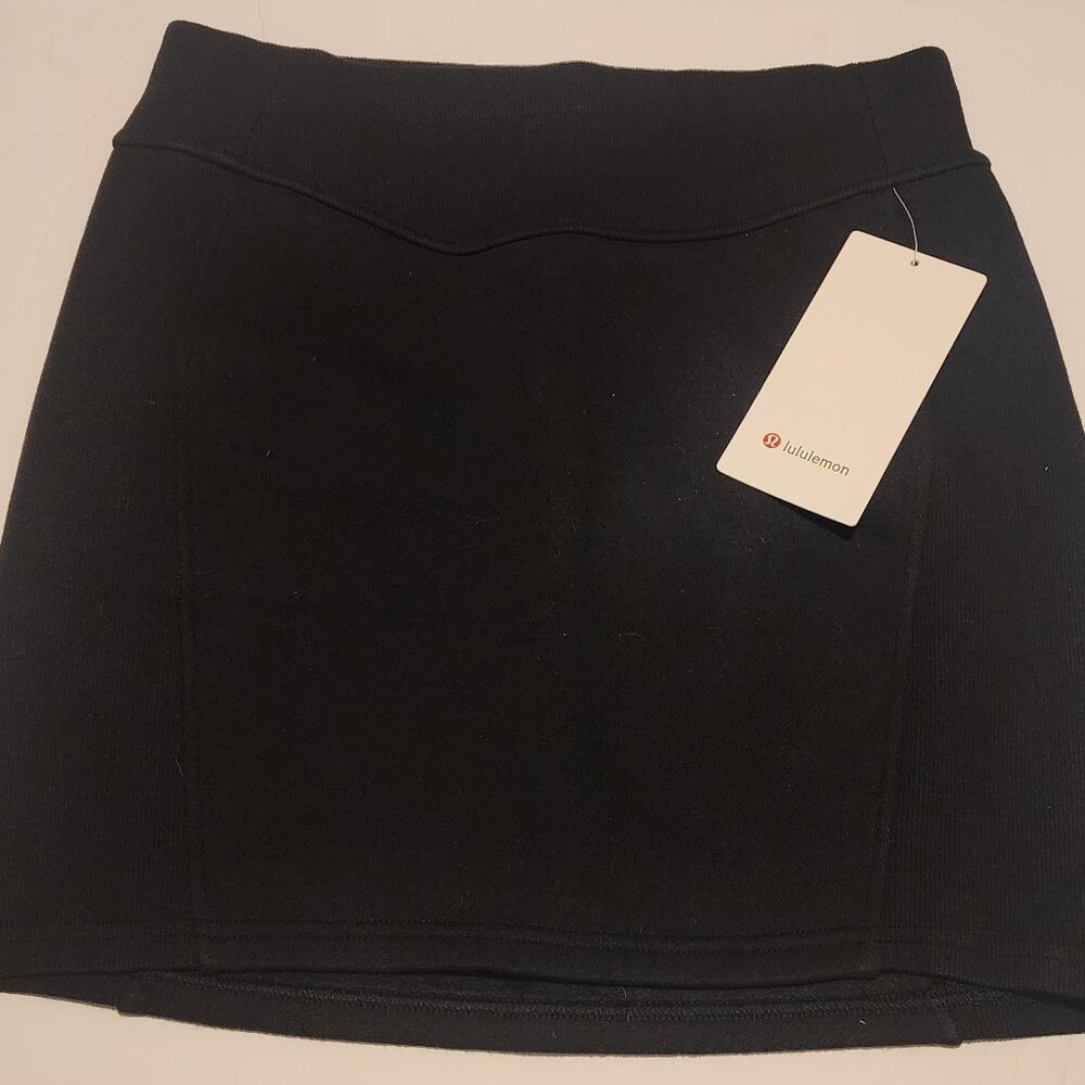 Lululemon Scuba High-Rise Mini Skirt | NWT | Authentic | Brand New with Tags